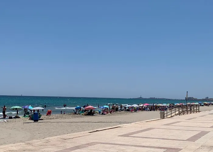 Vistas Al Mar Apartment *